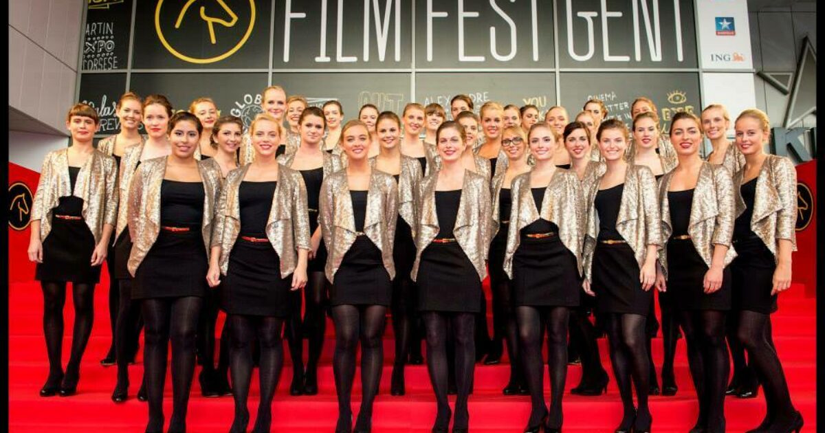 Caroline Biss kleedt hostesses Film Fest Gent Film Fest Gent